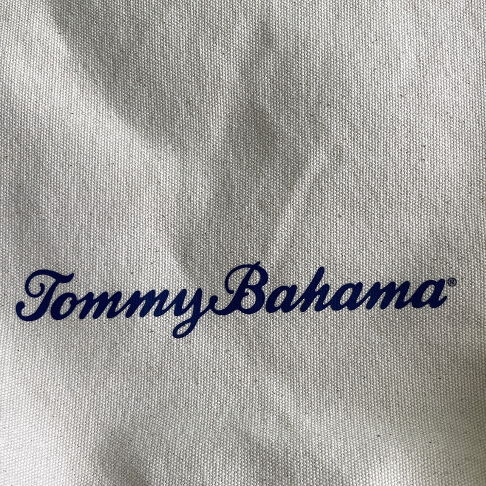 Tommy Bahama Tan Tote with Pink and Blue Pineapple Design - Picture 2 of 8